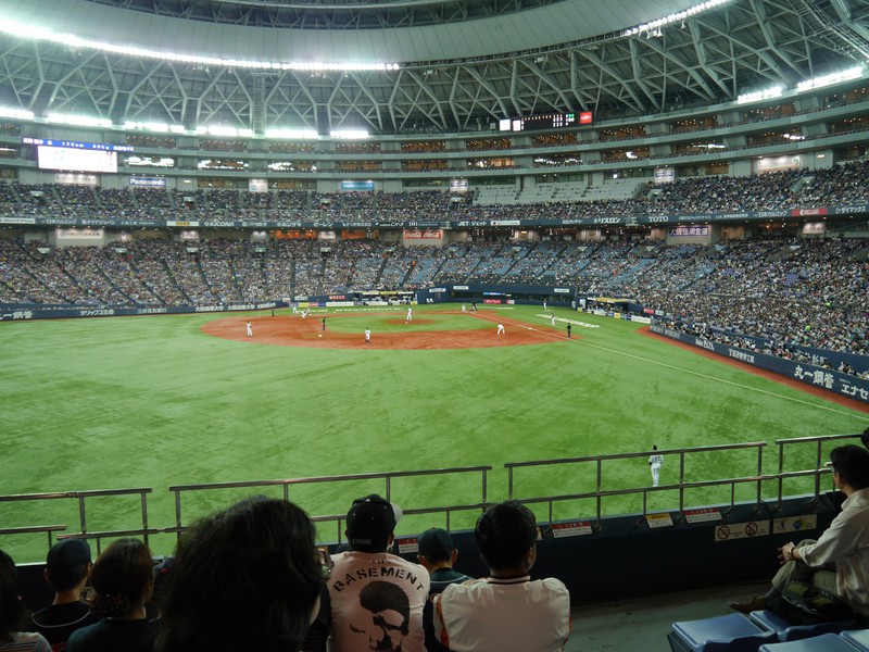 Baseball im Osaka Dome