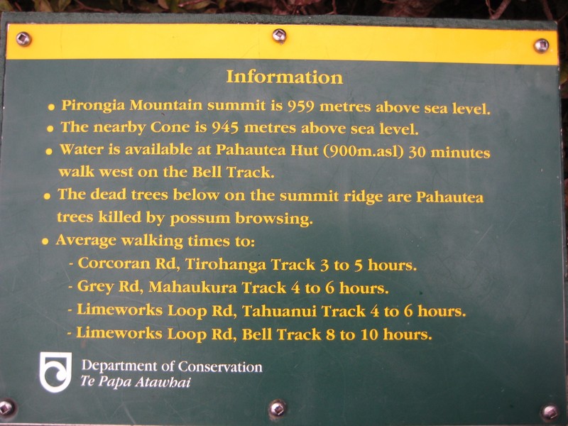 Pirongia Summit Sign