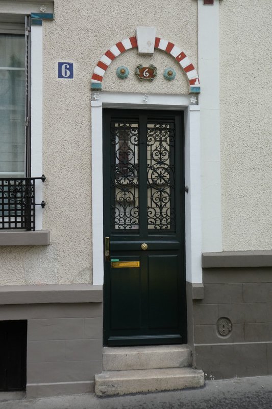Doorway in the Quartier des Peupliers