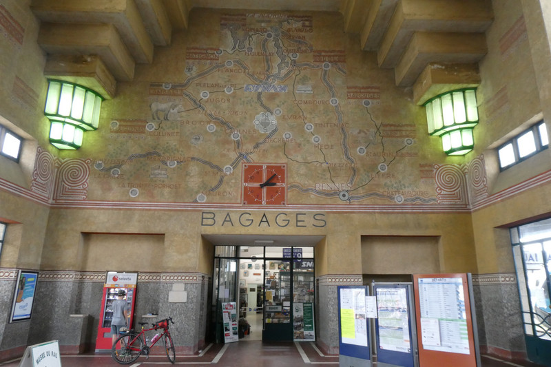 The Fabulous Art Deco of Dinan Railway Station