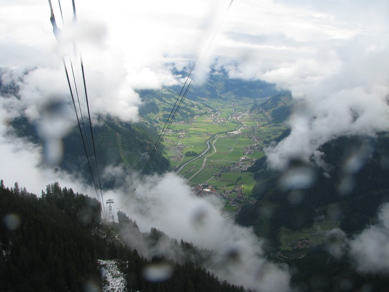 View through the clouds - Zillertal Valley