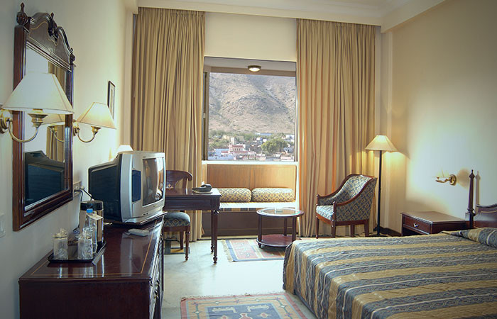 Rooms at Country Club KK Royal Hotel