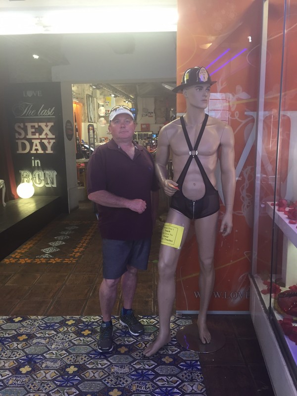 Col and sex shop mannequin 