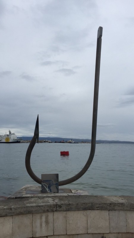 Fish hook monument Split
