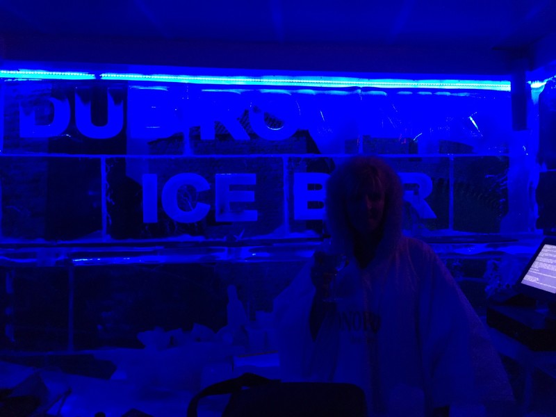 Ice bar