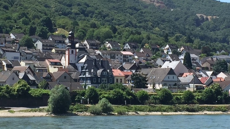 Villages along the Rhine