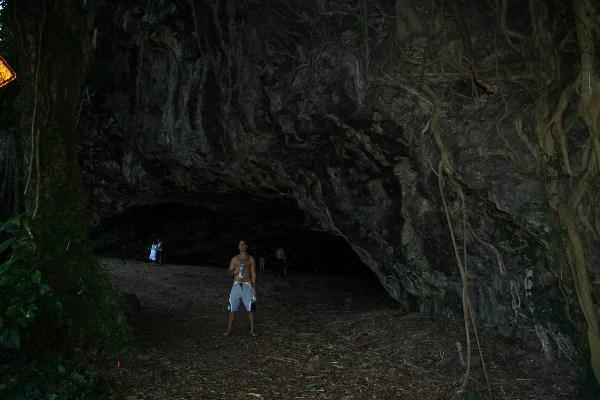Giant Cave about to swallow me