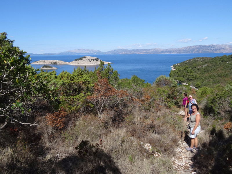 Hiking over the western end of Mljet