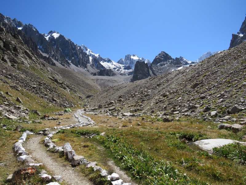 Pathway to Ratsek Hut