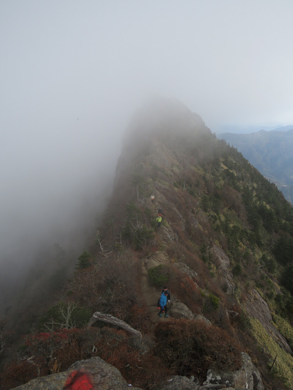 Summit ridge of Mt Ishizuchi