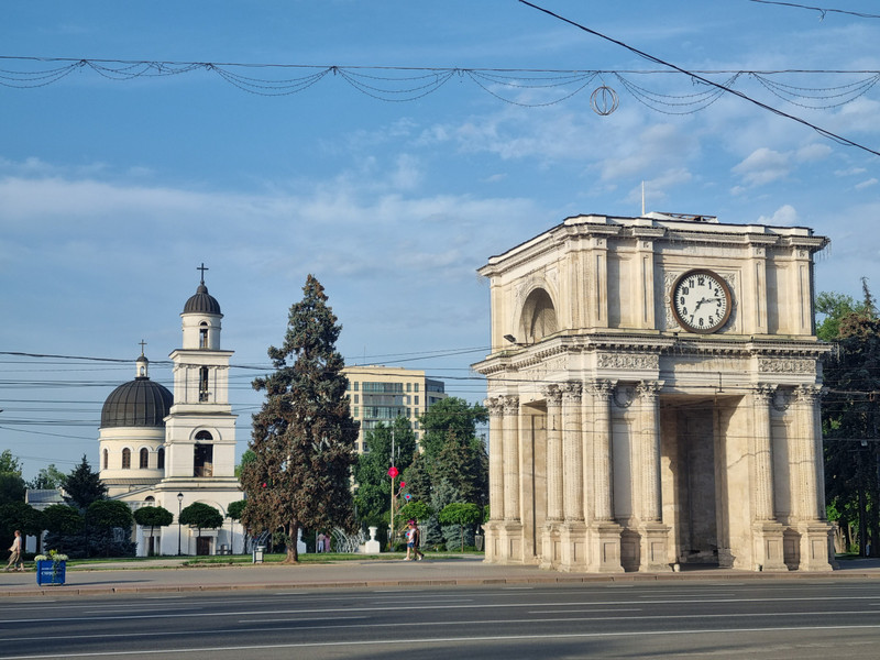 The Triumphal Arch in front of the Metropolitan Cathedral, Chişinău