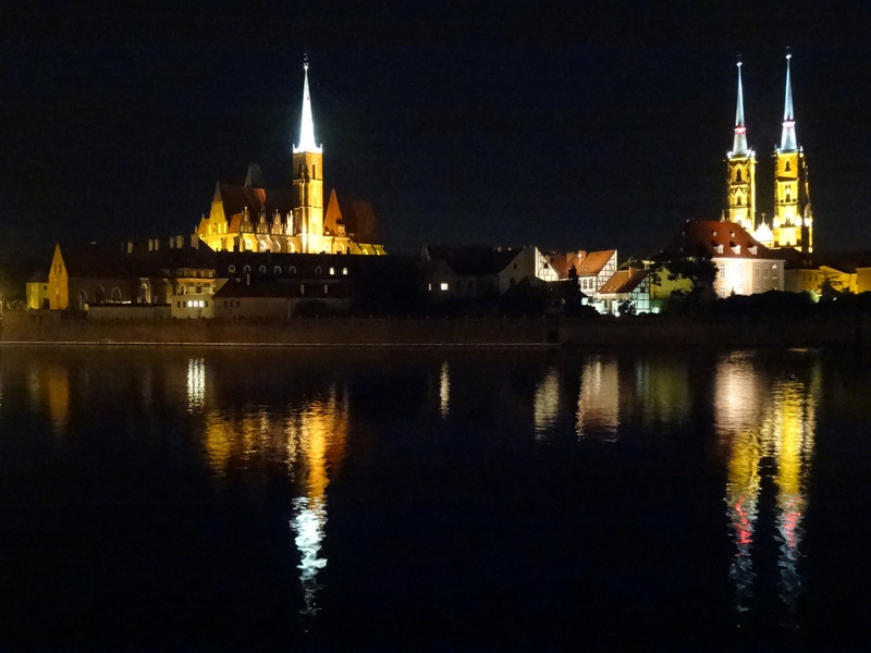 Wrocław by night
