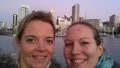 Maria und ich am Viaduct harbour