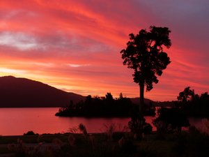 Sunset - Lake Kaniere