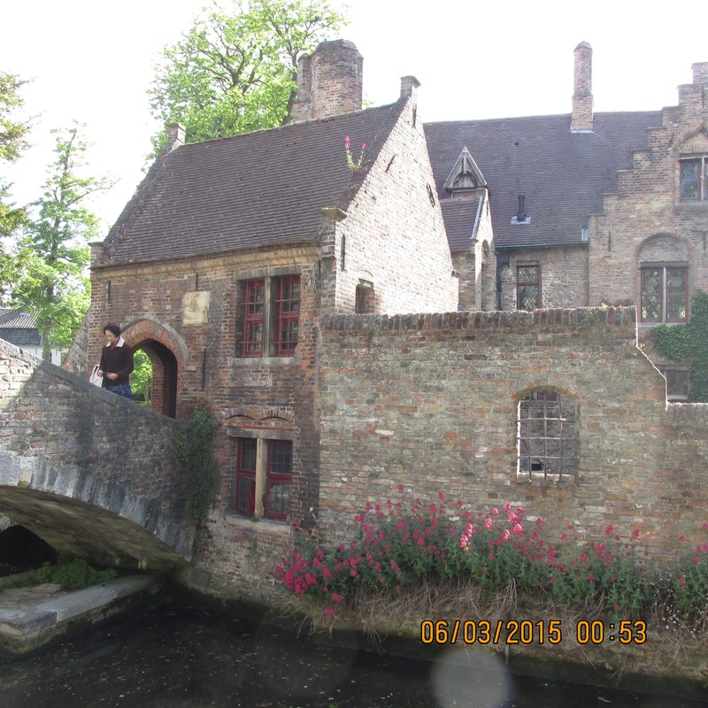 Artist's house along the canal