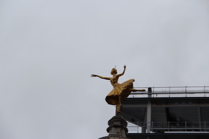 Ballerina statue