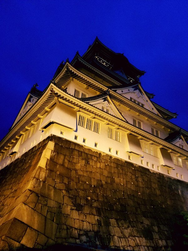 Osaka Castle, nighttime