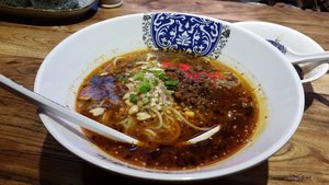 Spicy Sichuan style noodles