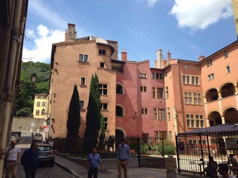 Cute courtyard and buildings in Lyon