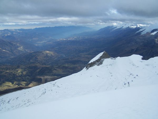 The somewhat cloudy view from the top with Huascarán in the distance