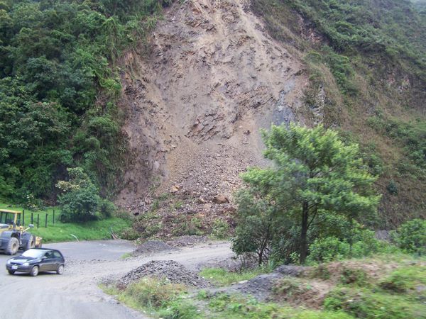 Landslides on the way back to Loja