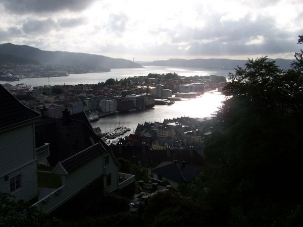 Bergen briefly in the sun