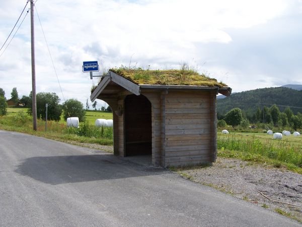 A typical Norwegian bus stop