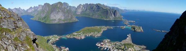 Reine from the top of the mountain