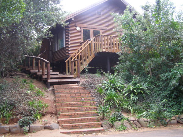 Log cabin at Mtunzini