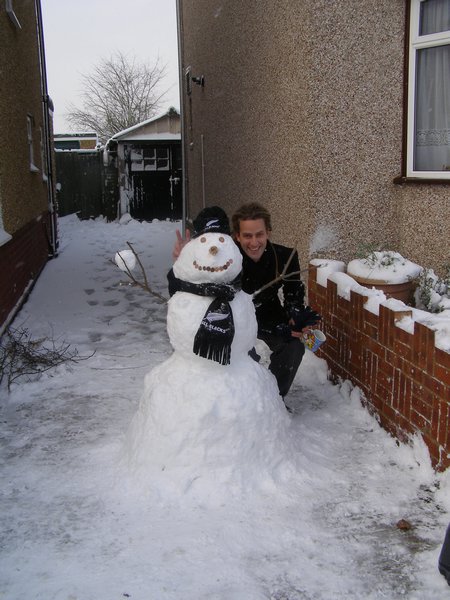Martin with our kiwi themed snowman Jan 09