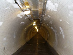 Tunnel under the Thames, Jun 09