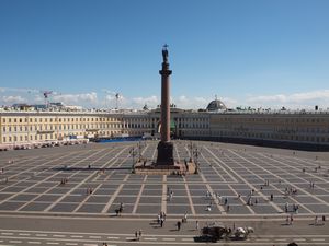 The imposing Royal square