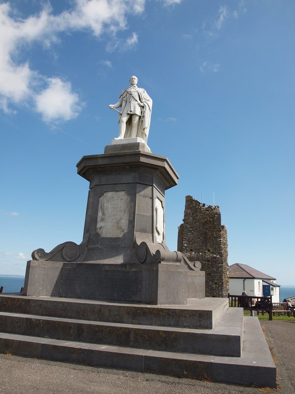 Statue in Tenby