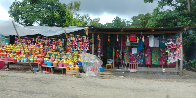 Roadside stalls on the way to San Cristobal