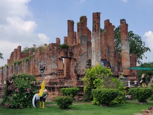 Wat Thammikarat in Ayutthaya