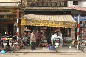 Busy Hanoi Footpaths