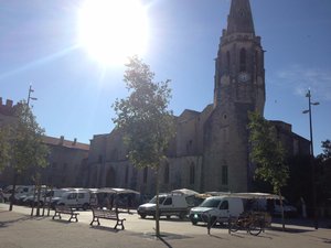 Back in Avignon: the Friday market