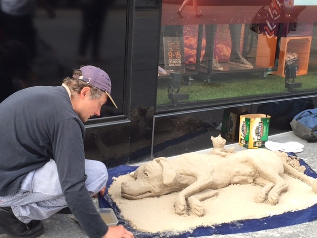 Sand sculptor