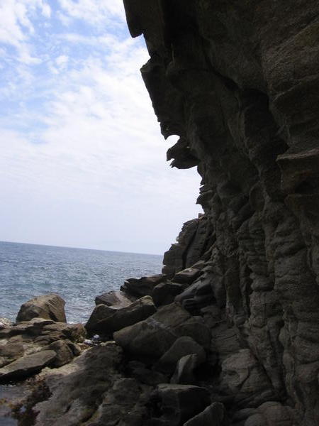 rocky coast of mykonos