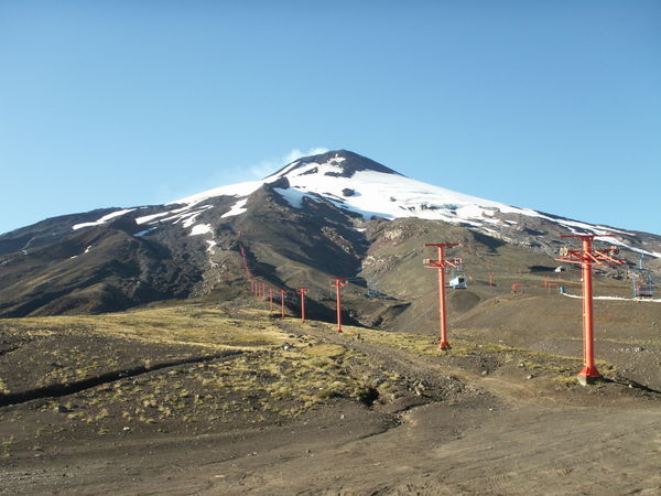 The cable car way leading up to Villarrica