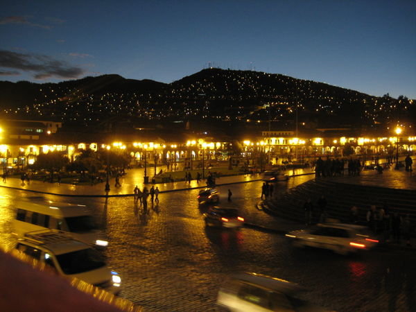 Cusco plaza at night