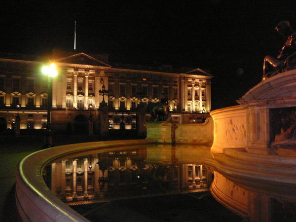 Buckingham at Night
