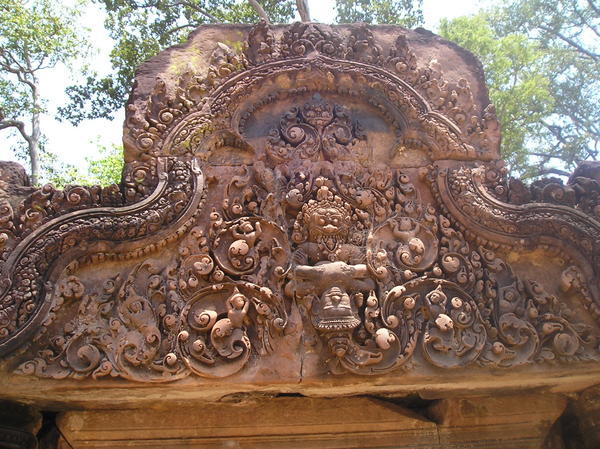 Carvings at Banteay Srey 