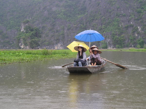 A boat on the river at Tam Coc