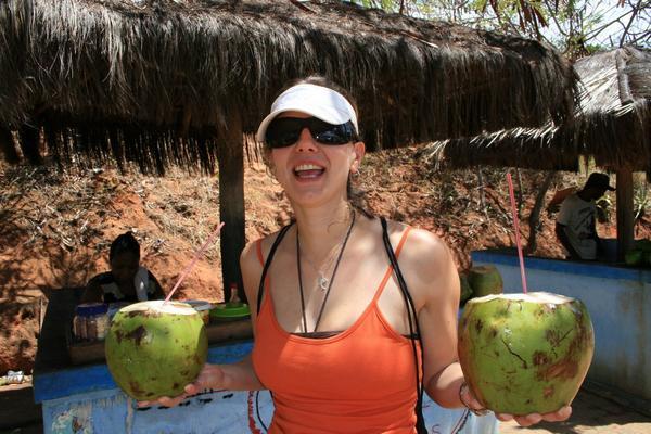Praia do Forte - Do you like my Coconuts??