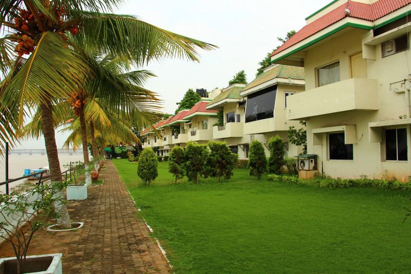 Hotel River Bay on the bank of Godavari, Rajahmundry
