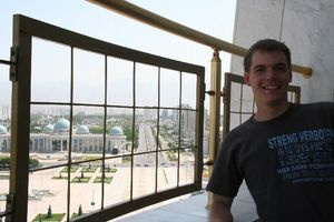 me over the roofs of Ashgabat