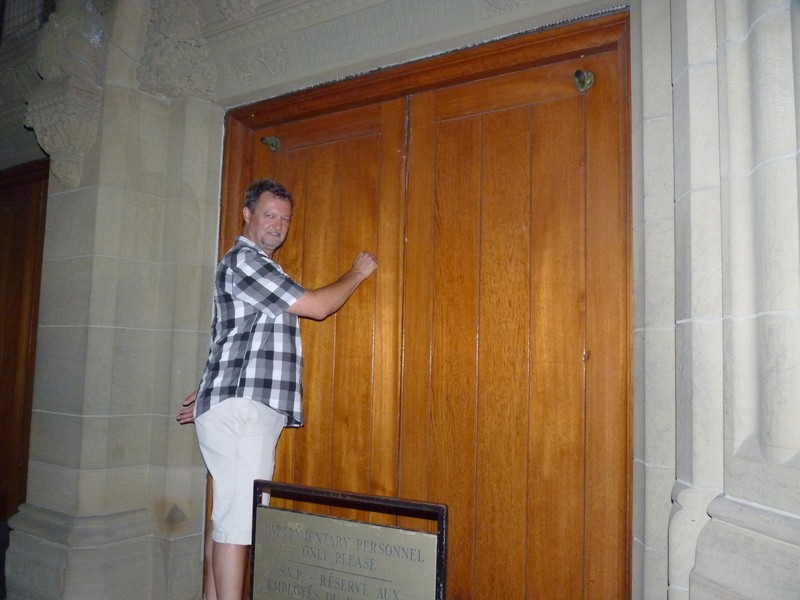 Tim knocking to get into Centre Block of the Parliament Buildings