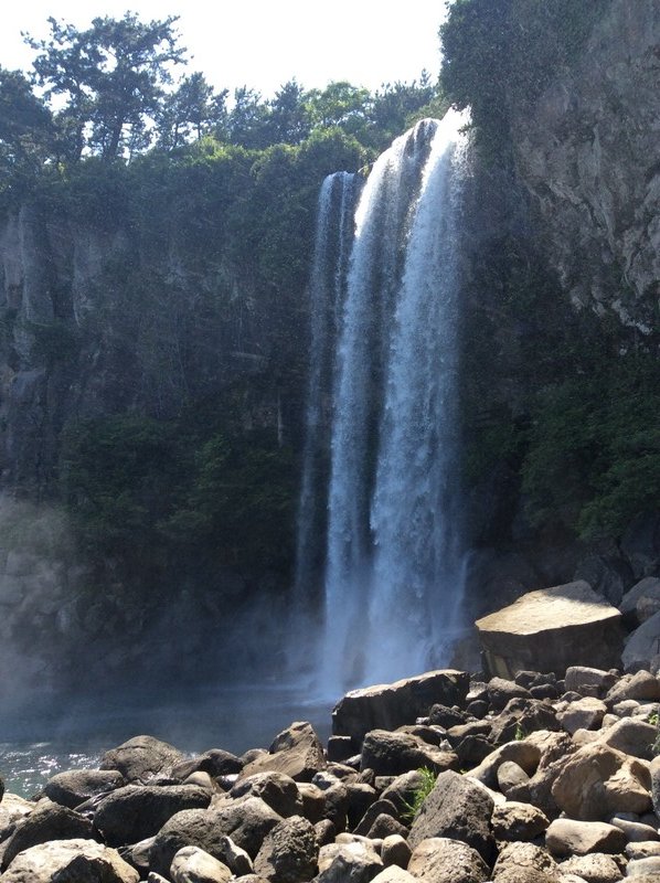 Jeongbang waterfalls