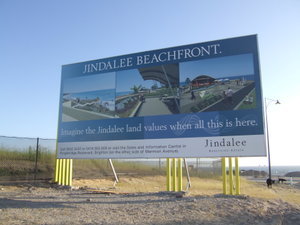 Jindalee Beach